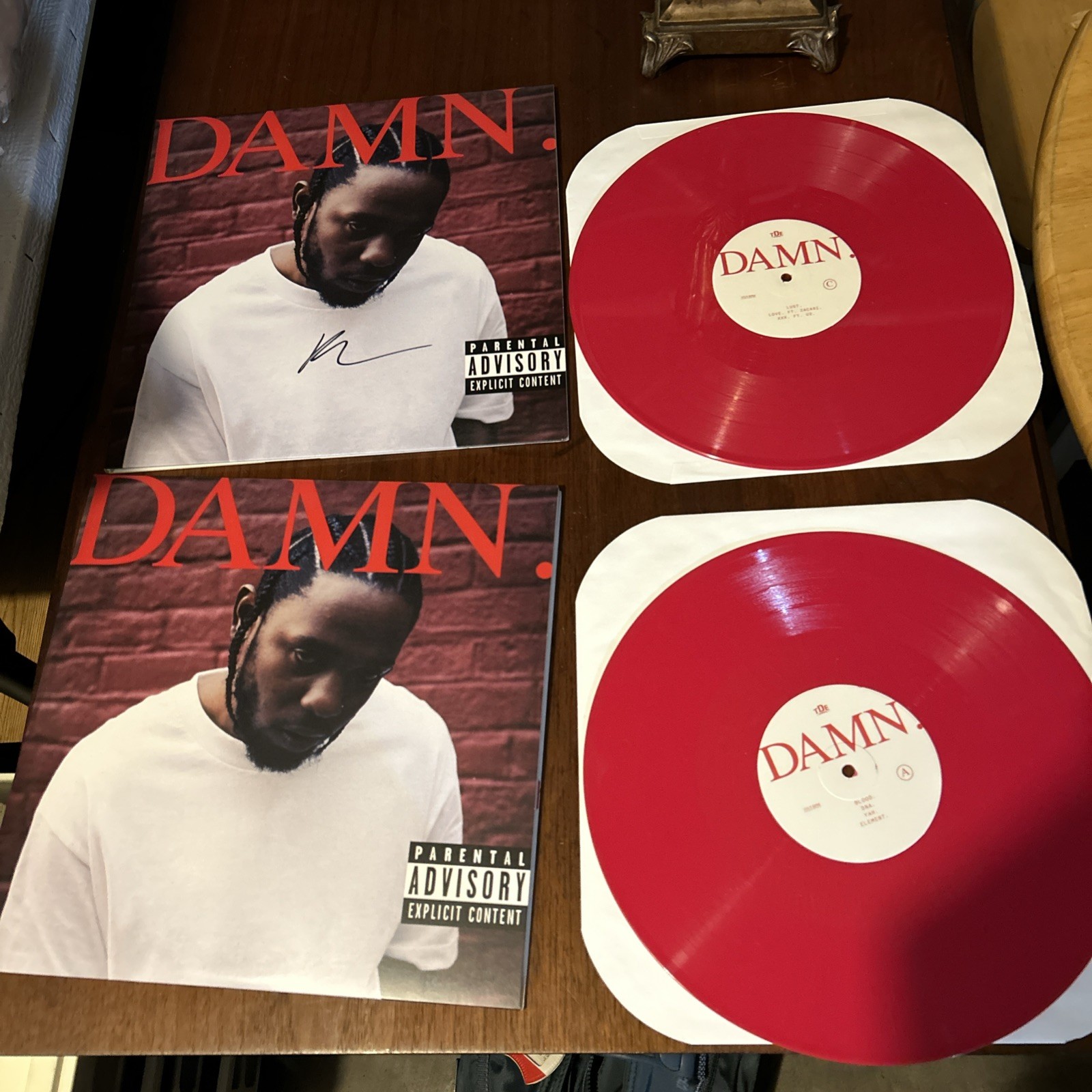 Kendrick Lamar - DAMN. SIGNED VINYL *2xLP, 2xJackets, Red Vinyl, Limited Edition