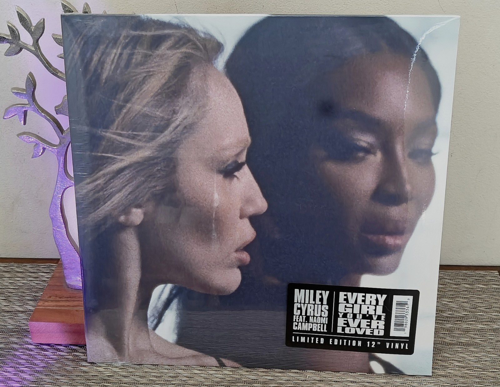 Miley Cyrus Every Girl You’ve Ever Loved ft. Naomi Campbell 12” Vinyl