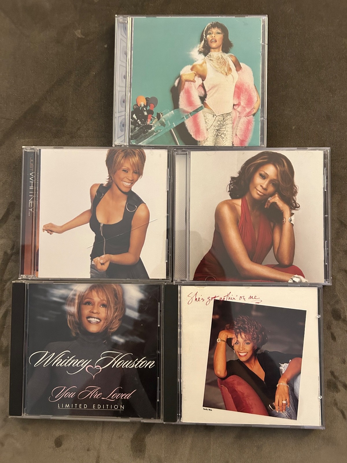 5 assorted Whitney Houston cds in good shape