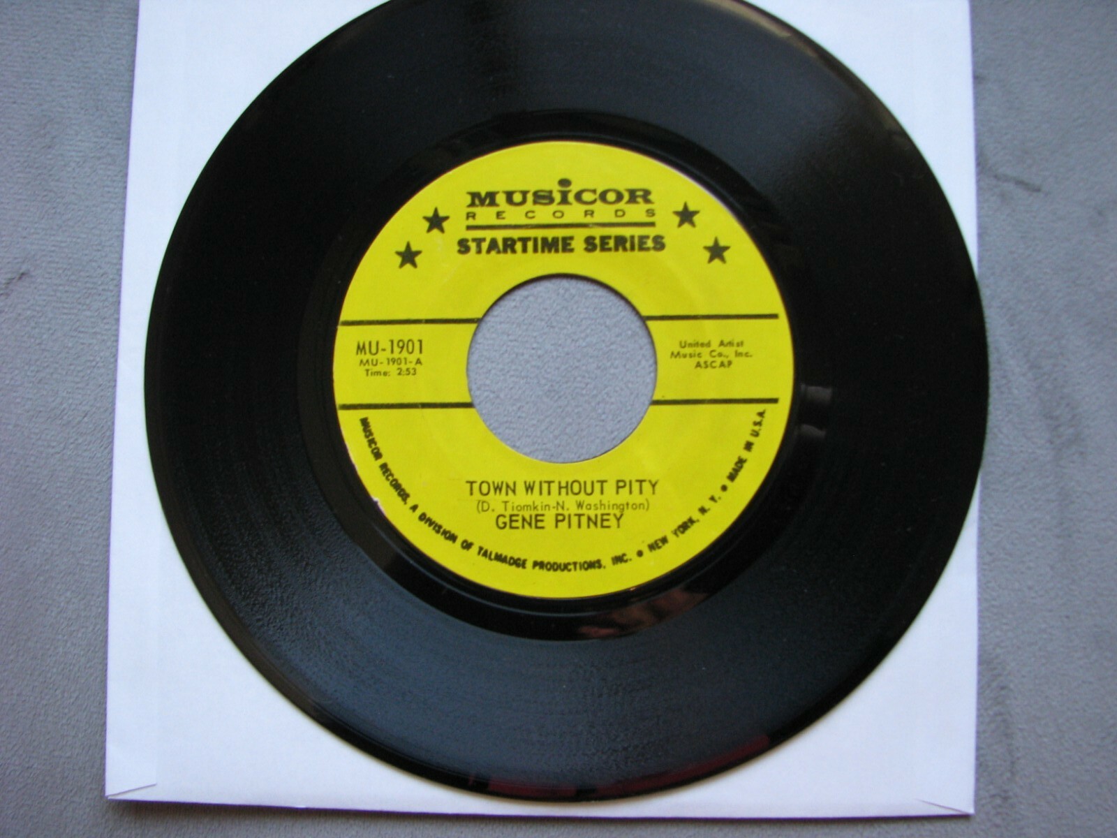 Gene Pitney---Town Without Pity / I Wanna Love My Life Away 45rpm