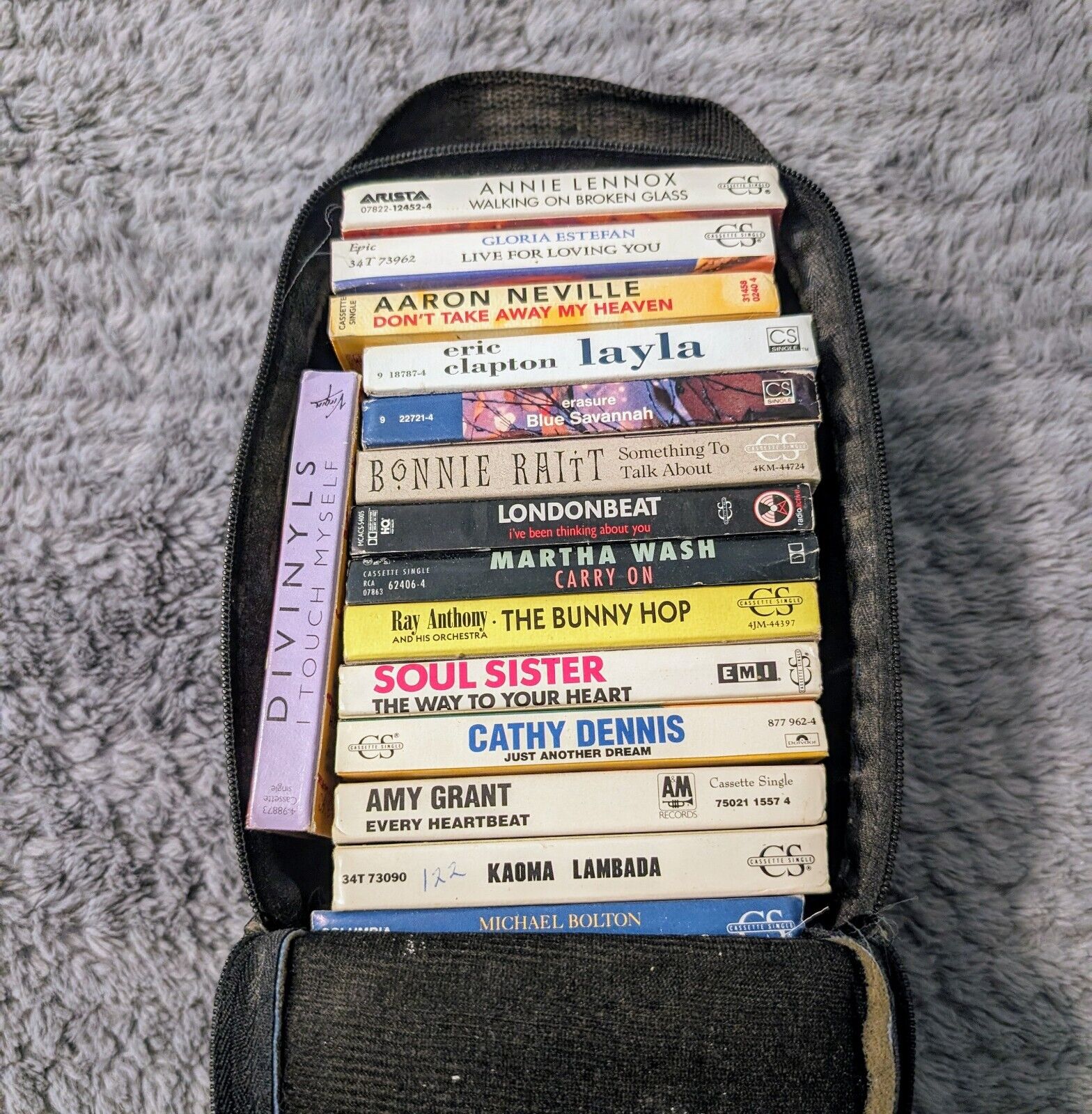 Vintage 90s 1990s Cassette Singles Cassingles Lot 15 Plus Carrying Case Music
