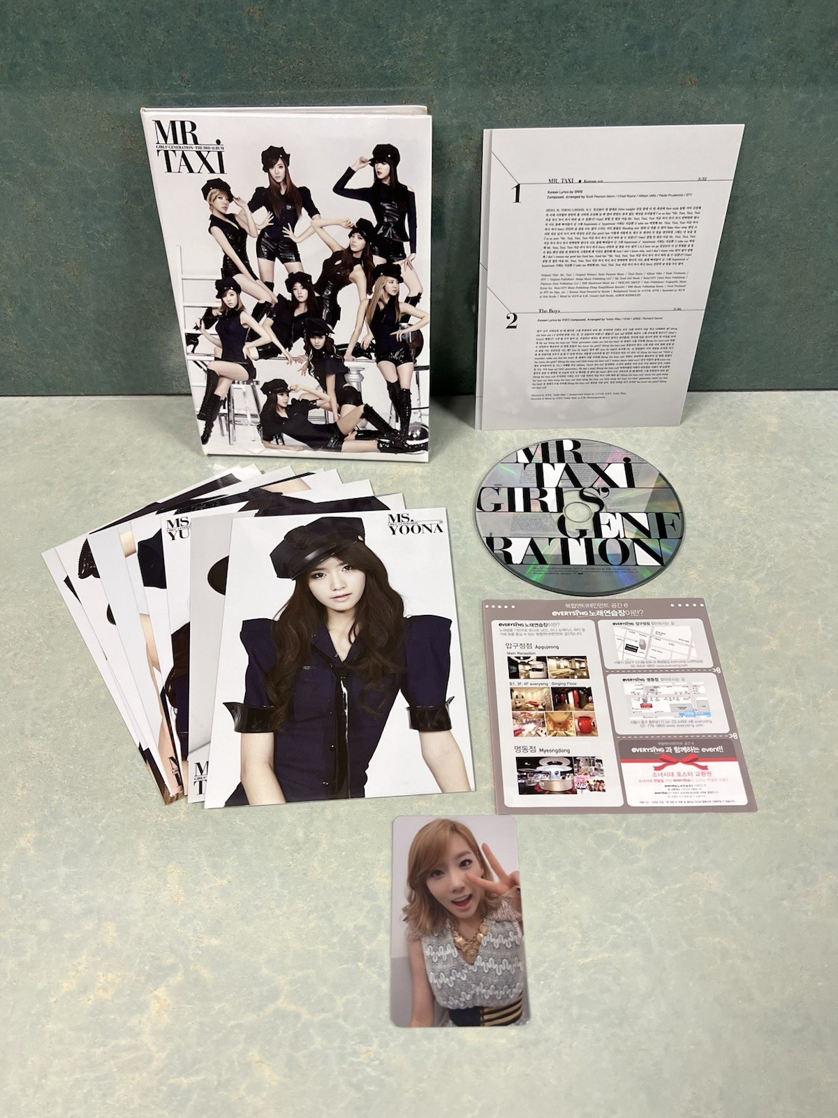 Mr. Taxi Girls' Generation The 3rd Album CD SNSD (SM 2011) w/ Taeyeon Photo Card