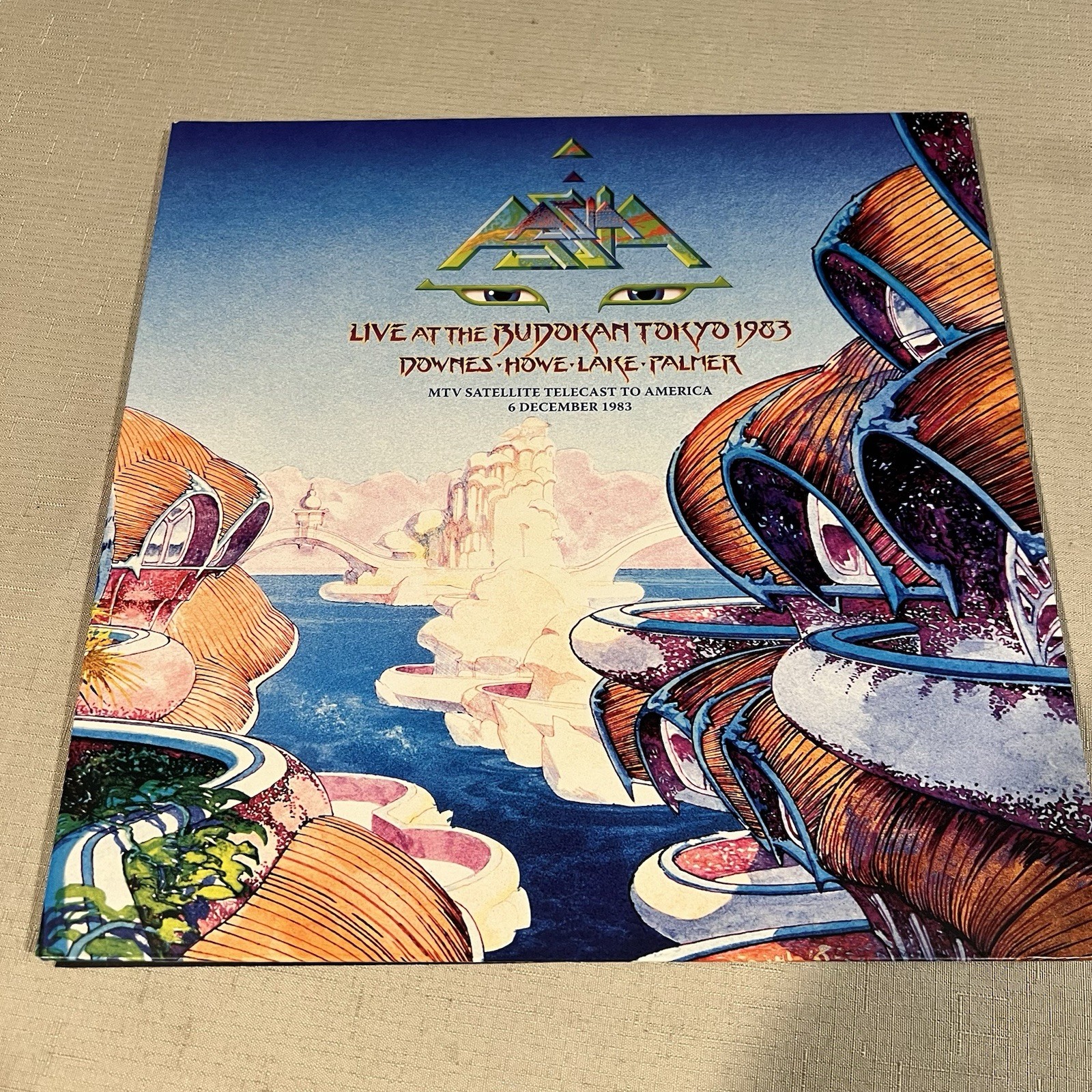 Asia - Asia in Asia - Live at The Budokan, Tokyo, 1983 (VINYL 2xLP BMG BMGCAT527