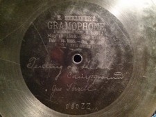 Berliner Gramophone Disc (1898) Jno Terrell's - Tenting On The Old Camp Ground picture