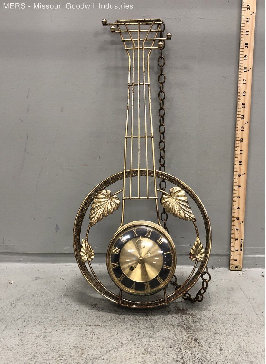 Vintage United Clock Corp Banjo Wall Clock Gold Tone Wire Frame German Movement